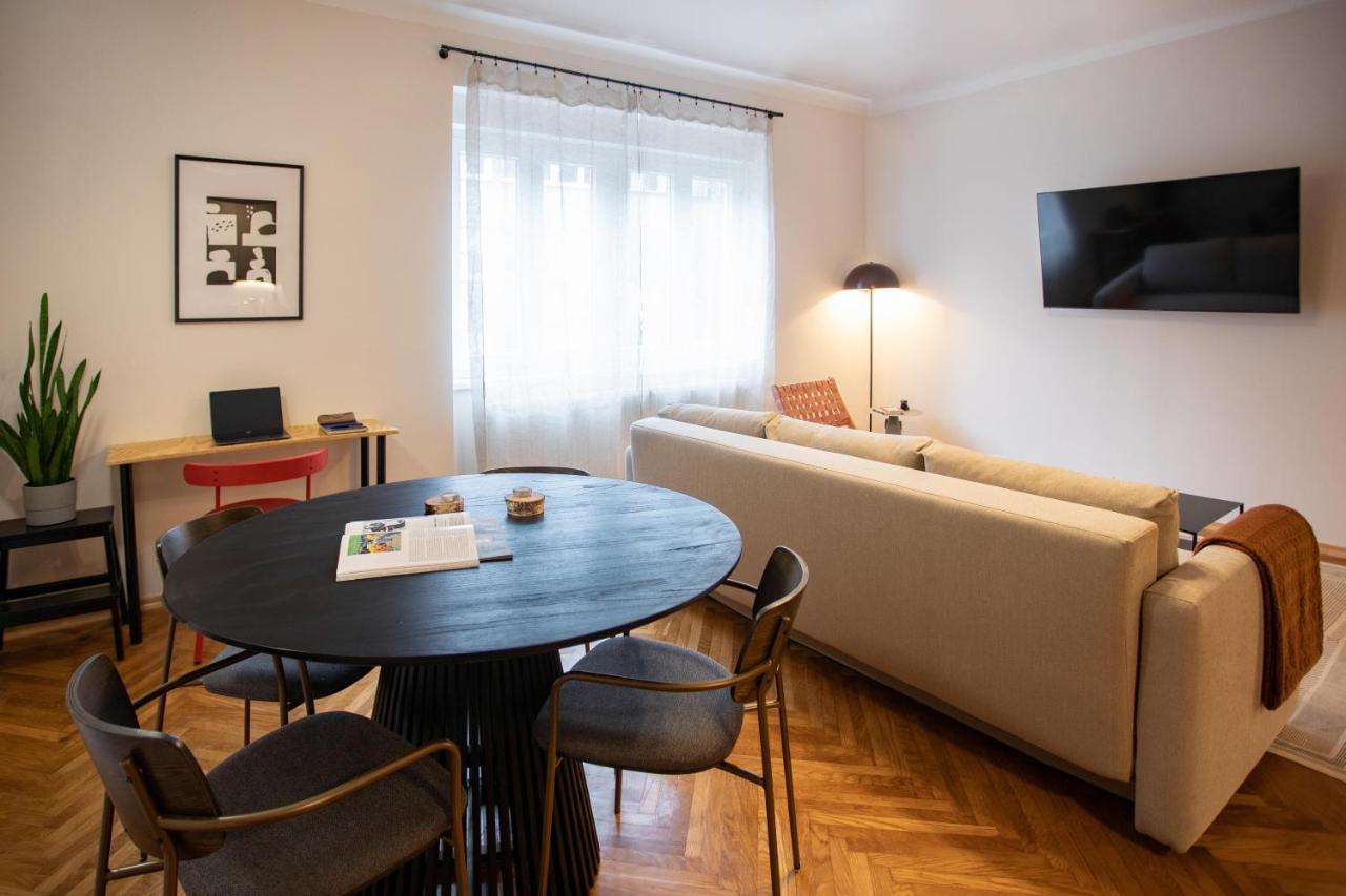 Design 1Bdr Apartment With Balcony 萨格勒布 外观 照片