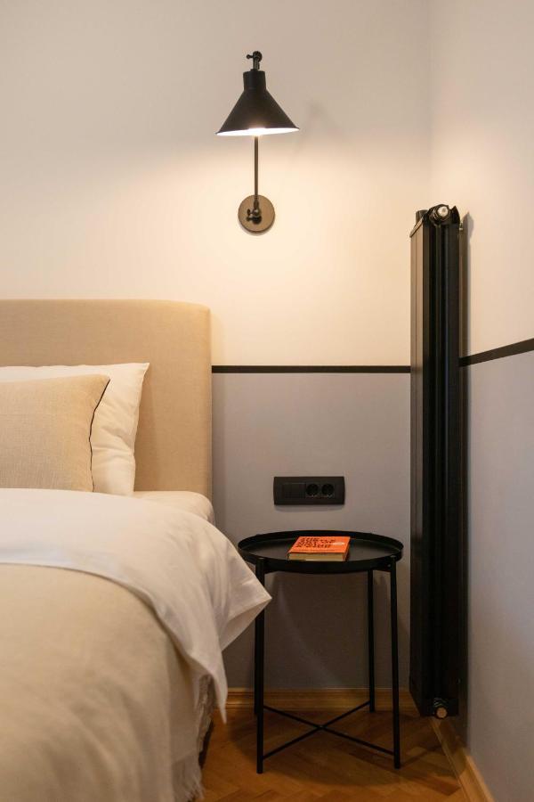Design 1Bdr Apartment With Balcony 萨格勒布 外观 照片